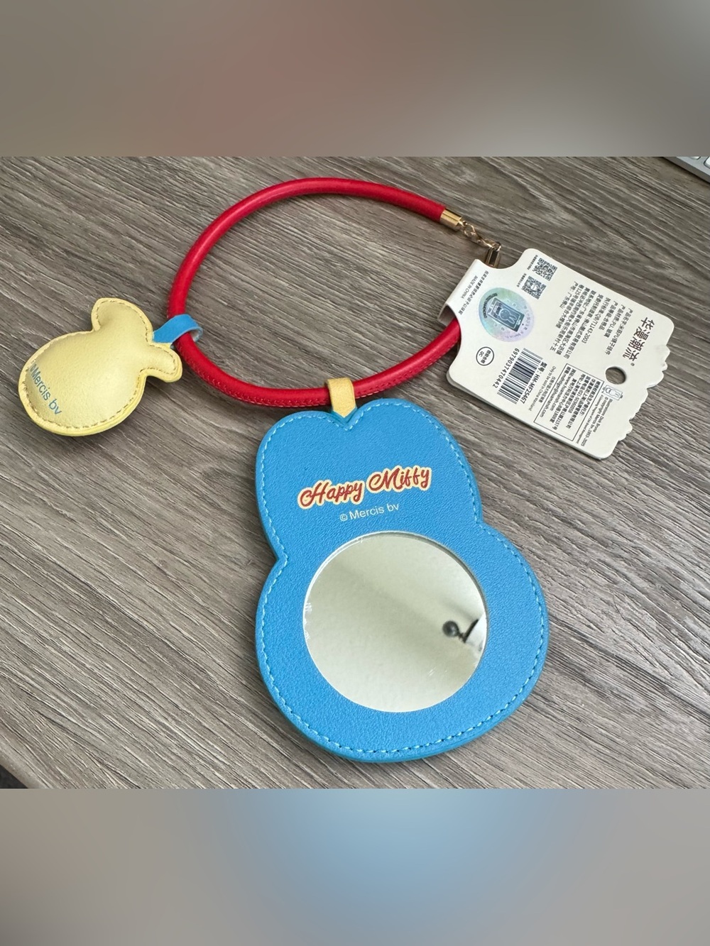 Miffy Bag Charm with Mirror - Picture 2 of 2